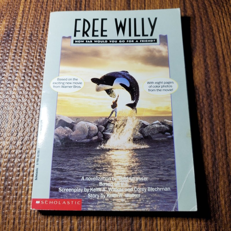 Free Willy Todd Strasser 1993 First Scholastic Movie Novelization