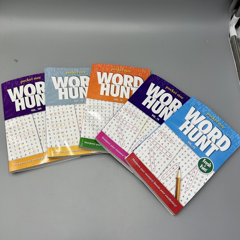Lot Of 5, PaPP Pocket Size Word Hunt Puzzle Books, Word Search. 104 & 73-76