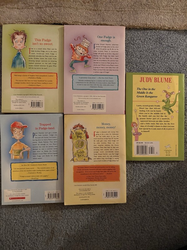 Judy Blume: FUDGE SERIES 1-4 + Vintage The 1 In The Middle Is The Green Kangaroo gallery