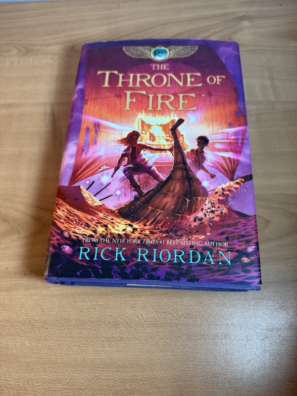 THE THRONE OF FIRE By Rick Riordan(Hardcover 2011) BOOK 2 Kane Chronicles 1st Ed