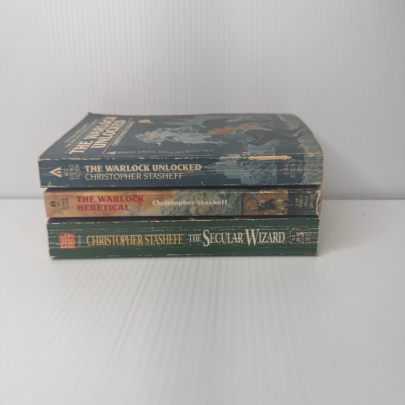 Lot of 3 Christopher Stasheff Fantasy Paperbacks Warlock & Wizard Series gallery
