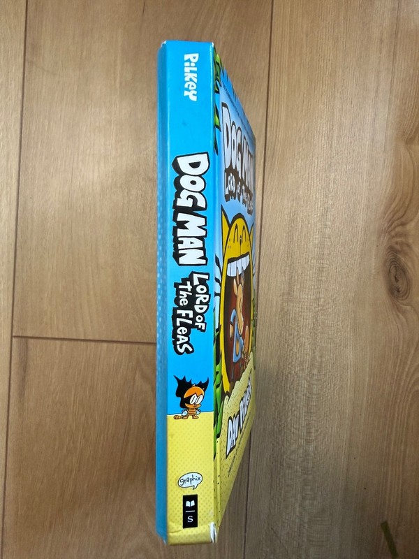 Dog Man: Lord of the Fleas – Dav Pilkey | Hardcover | Good Condition (7/10) gallery