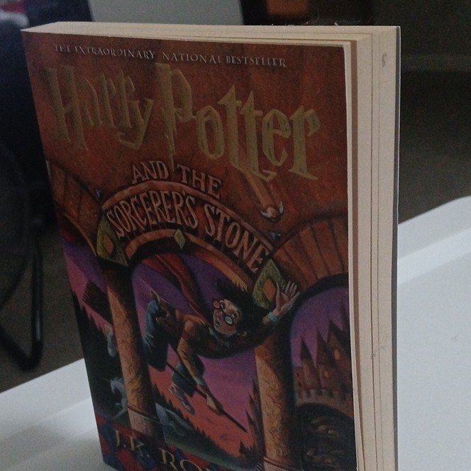 Harry Potter: Sorcerer's Stone by J.K. Rowling Scholastic Paperback Fantasy gallery