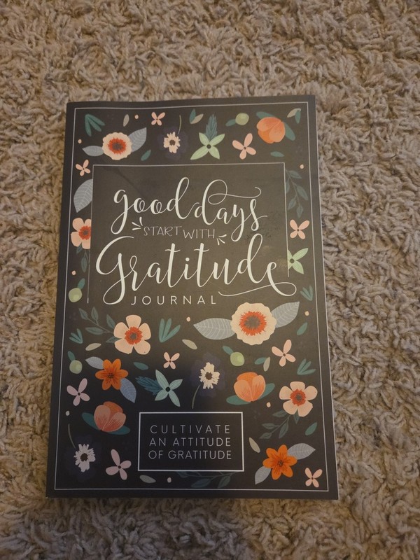 Good Days Start With Gratitude Journal Paperback
