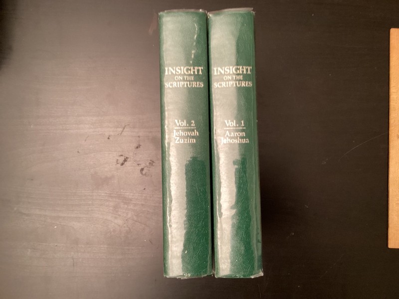 INSIGHT ON THE SCRIPTURES VOLUMES 1 &2 WATCHTOWER BIBLE & TRACT, HARDCOVER 1988 gallery