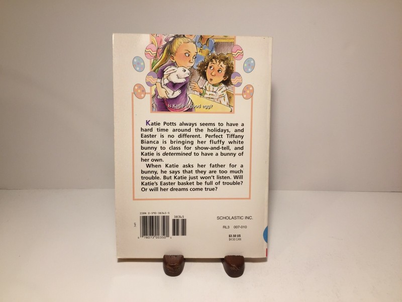 Little Apple: Hoppy Easter by Patricia Hermes 1998 Paperback gallery