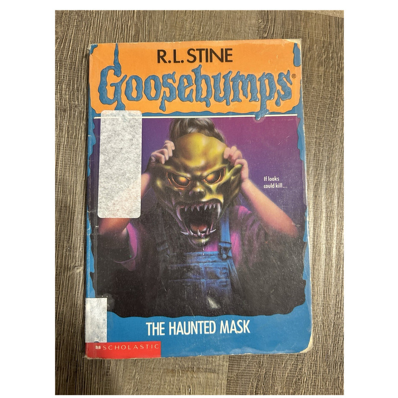 Goosebumps The Haunted Mask by R.L. Stine Paperback Horror Scholastic Ages 9-12