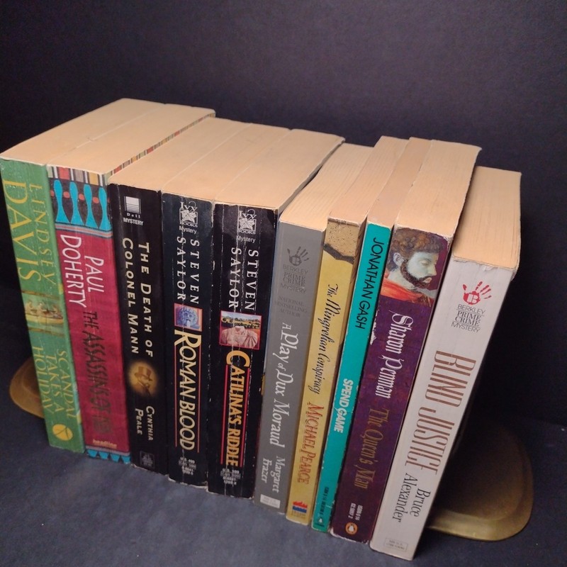 Vintage Crime, Mystery, & Thriller Paperback Bundle - 10 Books Total gallery
