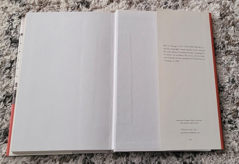 Peeling the Onion: A Memoir by Günter Grass (2007, 1st U.S. Ed.) HC FINE DJ gallery