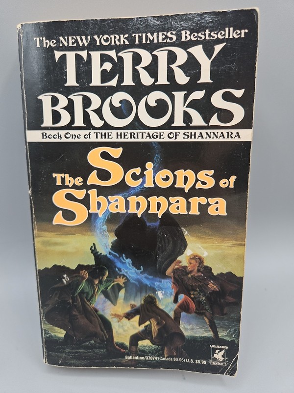 The Scions of Shannara – Terry Brooks – Paperback – Good