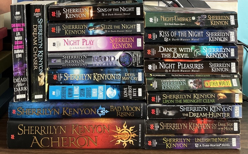 Sherrilyn Kenyon Dark Hunters lot of 20 Paranormal Romance Books Vampires +