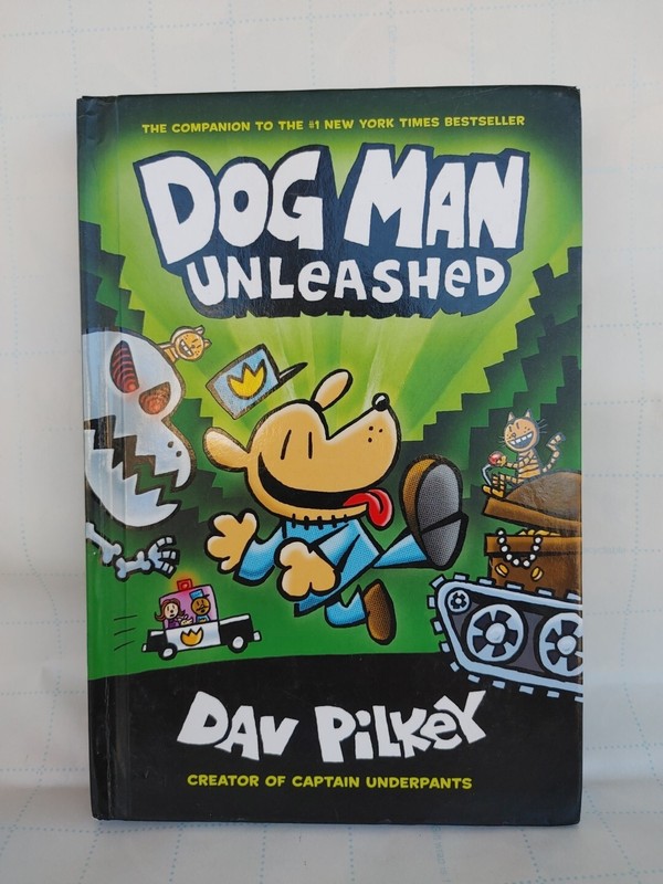 Dog Man Ser.: Dog Man Unleashed: a Graphic Novel (Dog Man #2): from the Creator