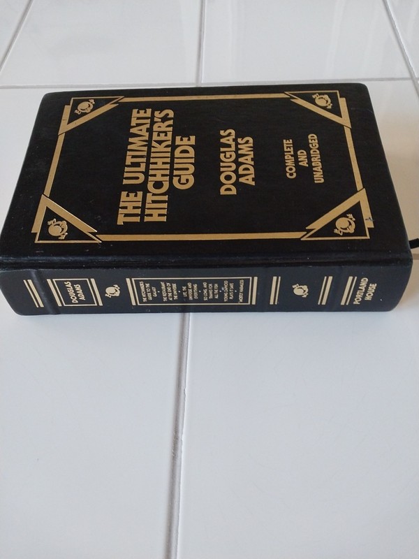 The Ultimate Hitchhiker's Guide Complete Unabridged Douglas Adams 1997 Portland gallery