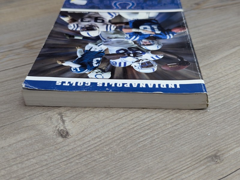 Indianapolis Colts NFL Football 2004 Media Guide Peyton Manning Edgerrin James gallery