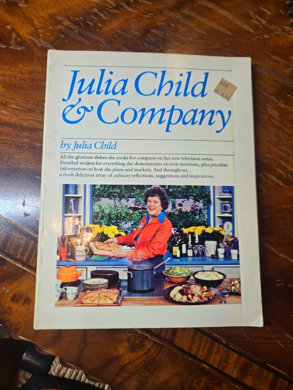 Vintage Julia Child & Company Softcover Cookbook TV Recipes Cooking