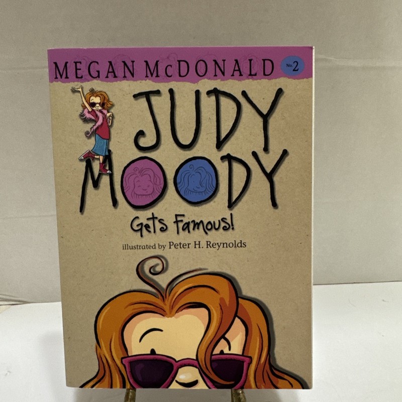 Lot Of 8 Judy Moody Books Megan McDonald 1-4 9-12 Like New Gets Famous In A Mood gallery