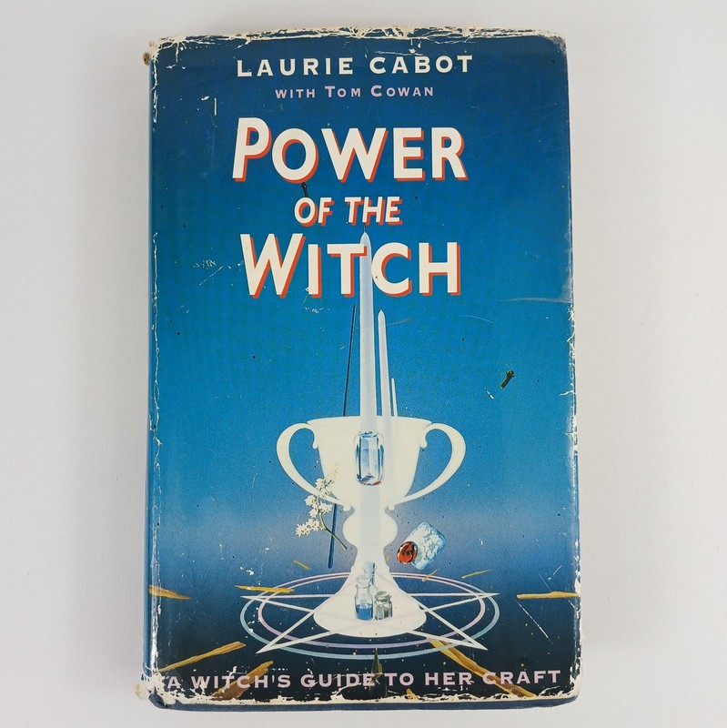 Power of the Witch by Laurie Cabot 1990 Hardcover