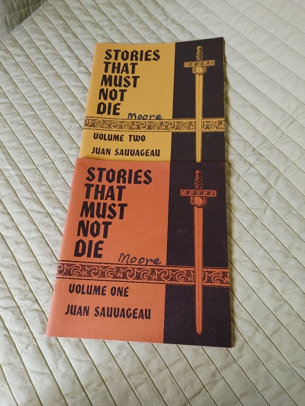 Stories That Must Not Die (English and Spanish Edition) Vol 1 & 2