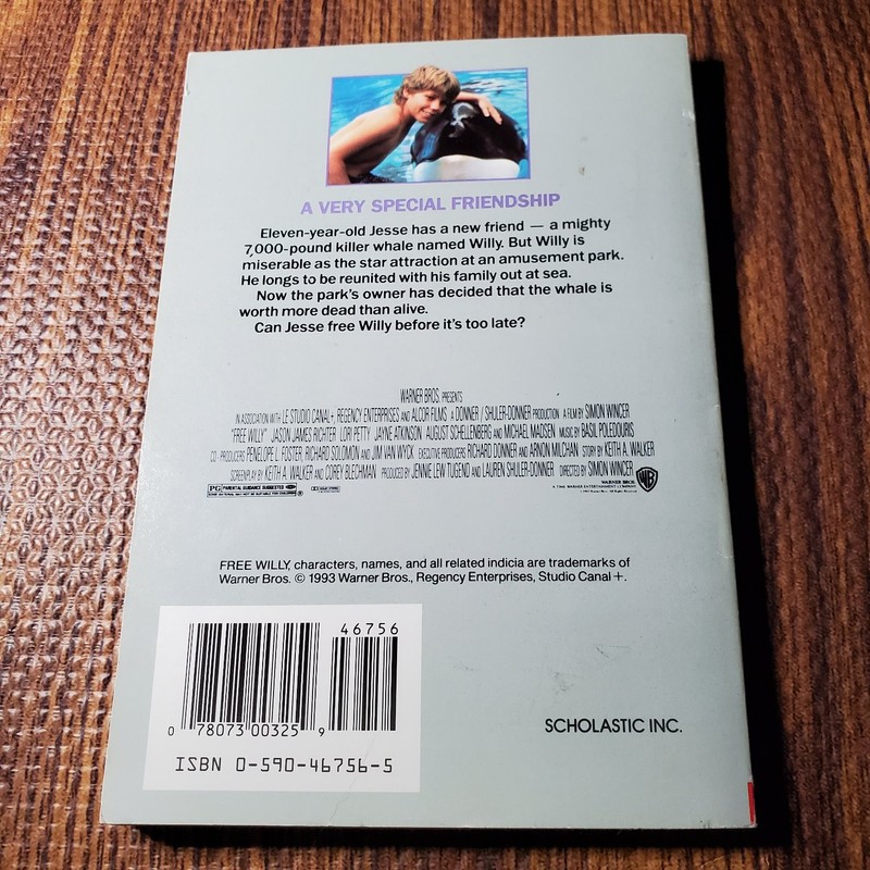 Free Willy Todd Strasser 1993 First Scholastic Movie Novelization gallery