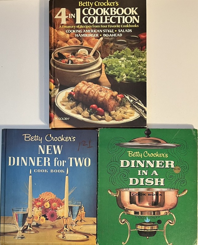 Vintage Betty Crocker’s Dinner In a Dish 1965 First Edition 4 In 1 Dinner For 2