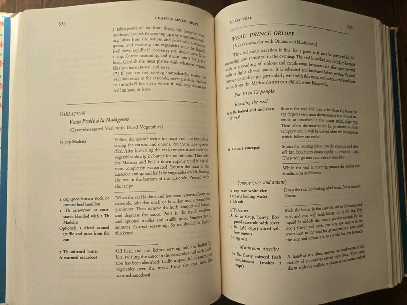 Mastering the Art of French Cooking - Julia Child Hardcover 1966 29th Printing gallery