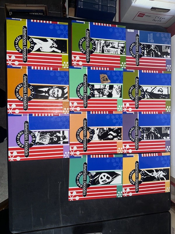 U.X.L. American Decades 1900-1999 Complete 10-Vol Set Thomson Gale