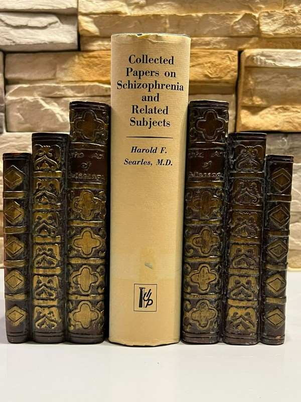 Collected Papers on Schizophrenia and Related Subjects by Harold F. Searles 1968 gallery
