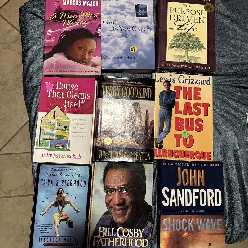 Mixed Book Bundle Lot #4- Has 9 Books in it