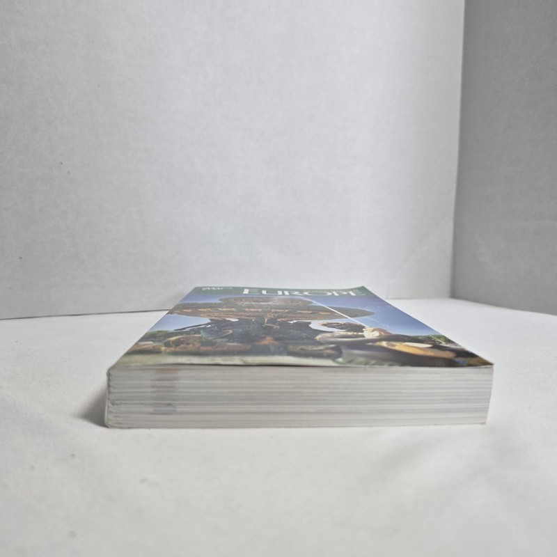 AAA Europe TravelBook 19th Edition Paperback Illustrated 41 Cities/19 Countries gallery