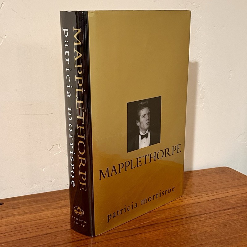 Robert MAPPLETHORPE: A BIOGRAPHY Patricia Morrisroe SIGNED 1st 1995 Artist VG/NF