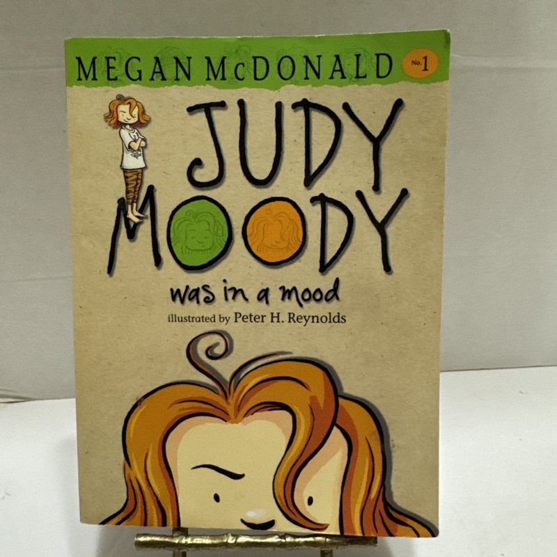 Lot Of 8 Judy Moody Books Megan McDonald 1-4 9-12 Like New Gets Famous In A Mood gallery