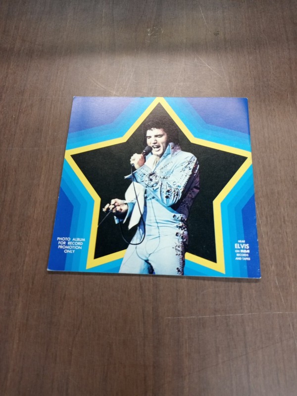 Elvis Presley Memories of Elvis Series RCA Records Booklet 16 pages gallery