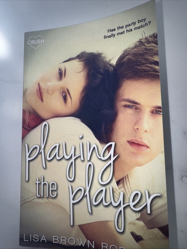 Playing the Player by Lisa Brown Roberts (2015, Trade Paperback)