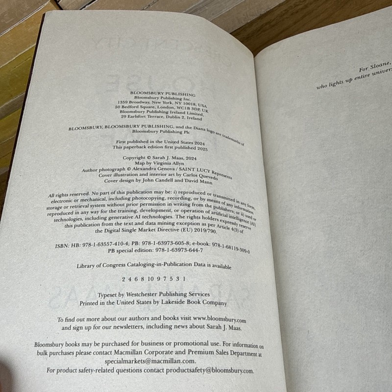 House of Flame and Shadow Barnes and Noble Exclusive Edition Paperback gallery