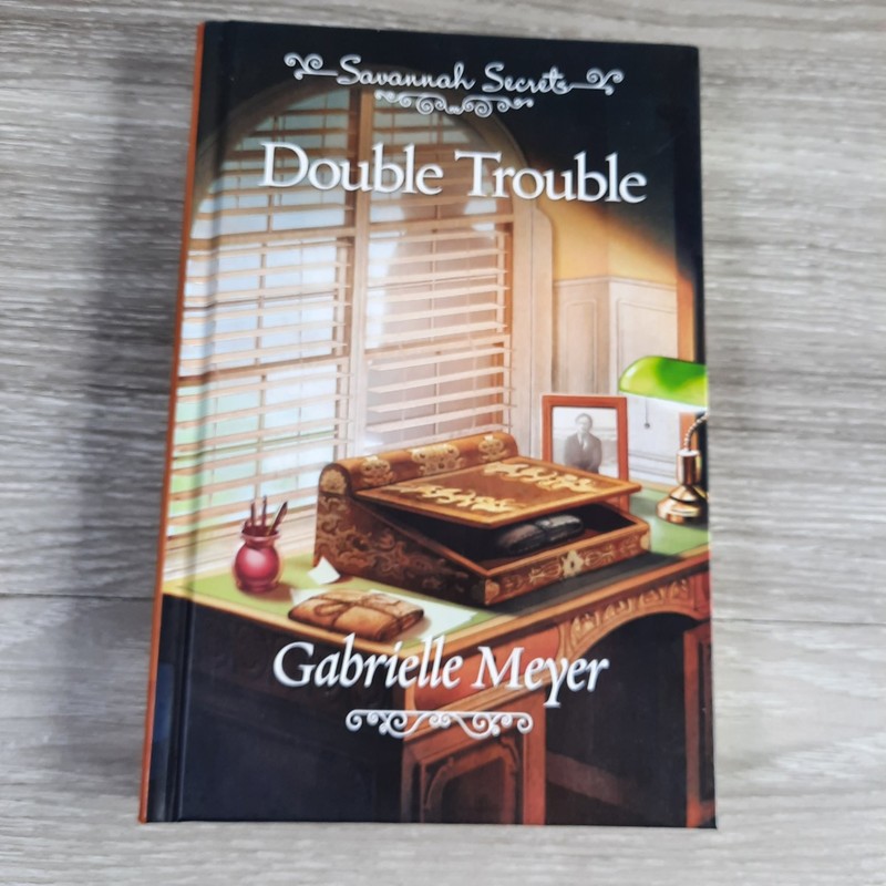 Double Trouble Gabrielle Meyer 2020 First Printing Savannah Secrets Guideposts gallery