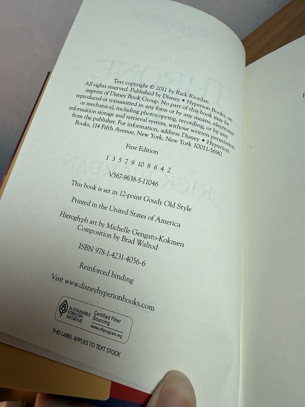 THE THRONE OF FIRE By Rick Riordan(Hardcover 2011) BOOK 2 Kane Chronicles 1st Ed gallery