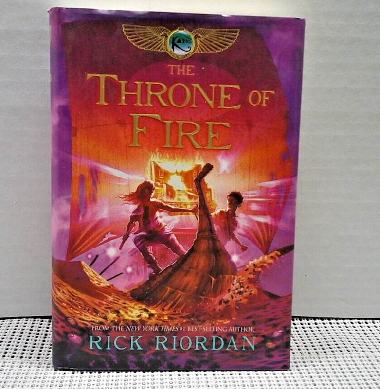 The Kane Chronicles: The Throne of Fire Bk. 2 by Rick Riordan (2011, Hardcover)