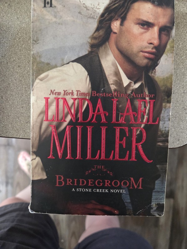 Linda Lael Miller Book Lot Of 12 PB 4 Are 2 Or 4-in-1. 18 Story Total Romance gallery