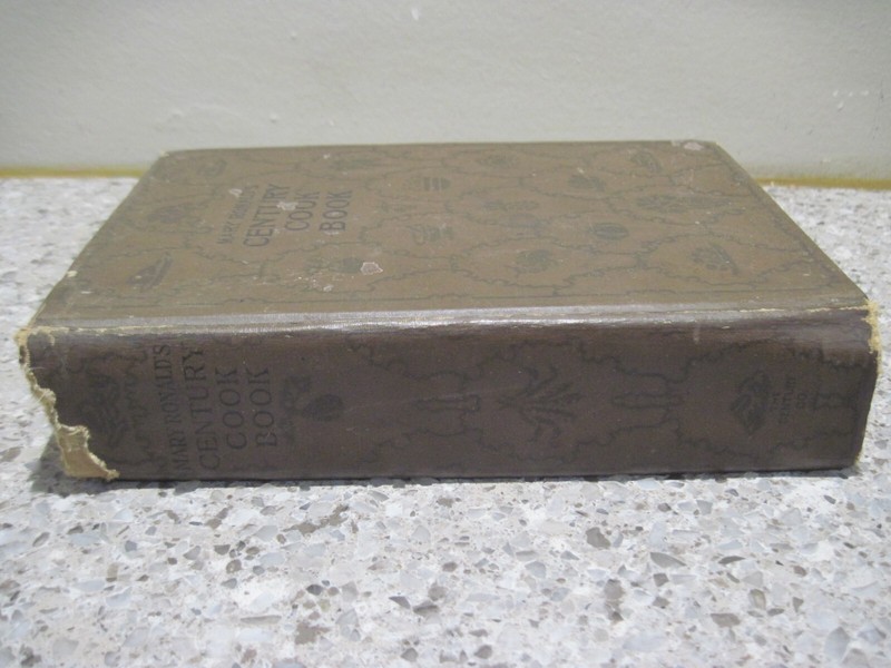 Mary Mcdonald's Century Cookbook 1905 Hardcover -588 Pages -Complete gallery