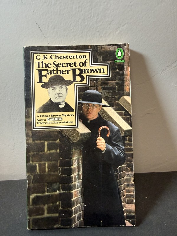 The Secret of Father Brown by G.K. Chesterton Penguin Crime Paperback 1974