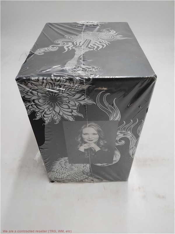 A Court of Thorns and Roses Hardcover Box Set SEE DETAILS gallery