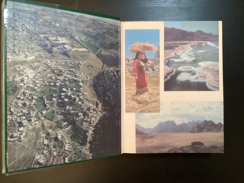 INSIGHT ON THE SCRIPTURES VOLUMES 1 &2 WATCHTOWER BIBLE & TRACT, HARDCOVER 1988 gallery