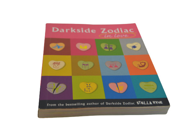 Darkside Zodiac in Love – Paperback By Hyde, Stella