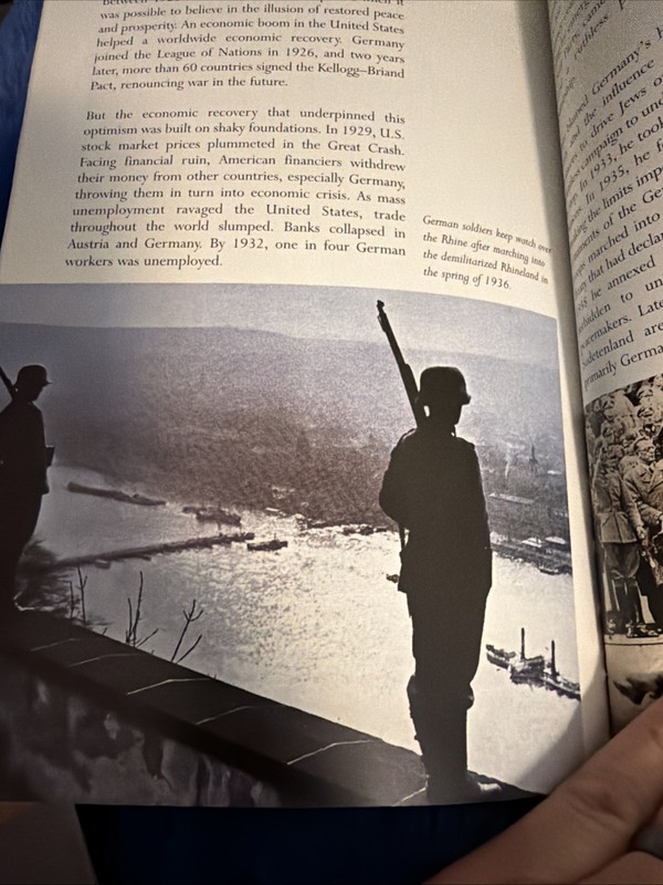 World War I : Armistice 1918 Hardcover Reg Grant. Library Binding. gallery