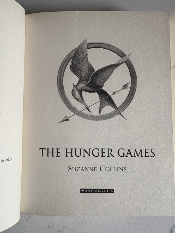 The Hunger Games Luxury Edition Australia Paperback: Rare gallery